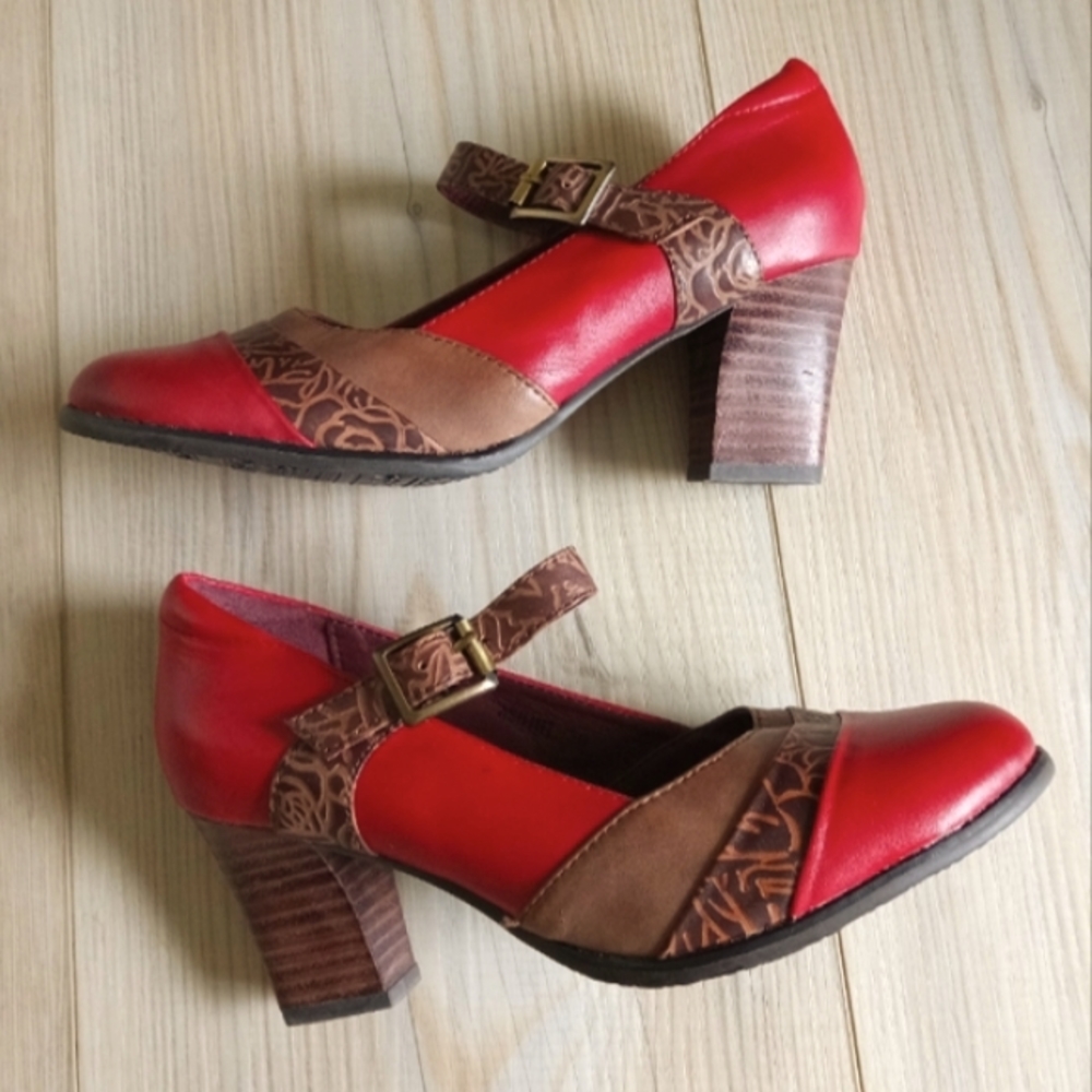 NWOB L'Artiste Ashini Pumps